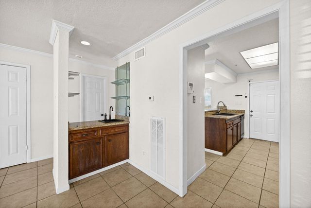 7835 Bateman Lane 7835, Houston, TX 77088