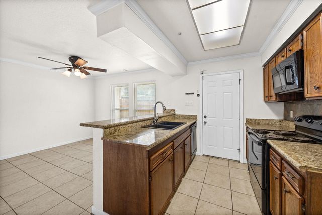 7835 Bateman Lane 7835, Houston, TX 77088