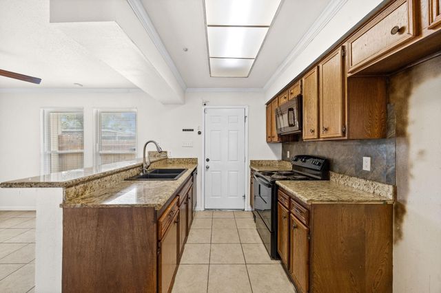 7835 Bateman Lane 7835, Houston, TX 77088