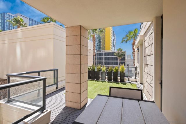1199 Pacific HWY 306, San Diego, CA 92101