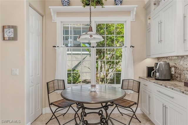 8450 Mallards WAY, Naples, FL 34114