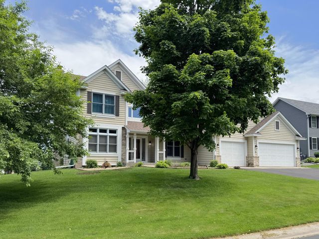8658 Upland Lane N, Maple Grove, MN 55311