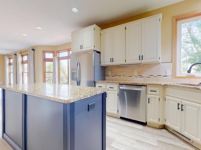 8658 Upland Lane N, Maple Grove, MN 55311