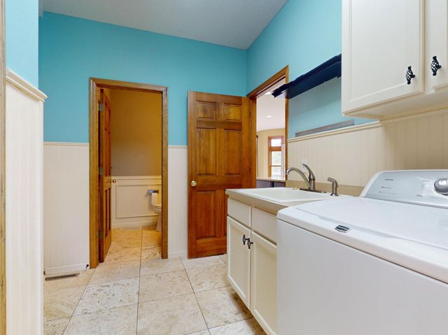 8658 Upland Lane N, Maple Grove, MN 55311