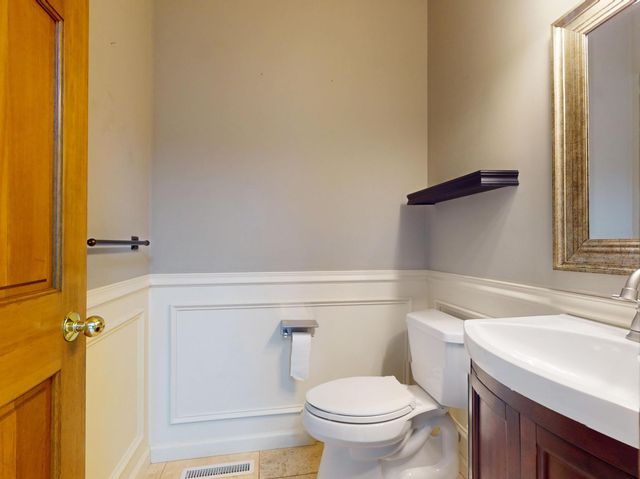 8658 Upland Lane N, Maple Grove, MN 55311