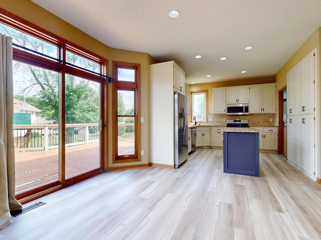 8658 Upland Lane N, Maple Grove, MN 55311