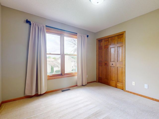 8658 Upland Lane N, Maple Grove, MN 55311