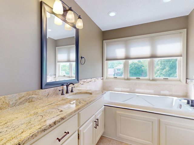 8658 Upland Lane N, Maple Grove, MN 55311