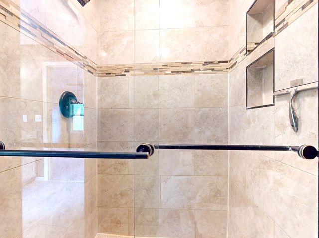 8658 Upland Lane N, Maple Grove, MN 55311