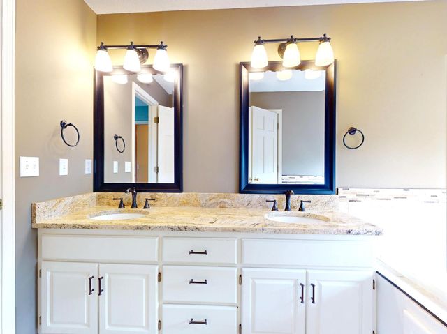 8658 Upland Lane N, Maple Grove, MN 55311