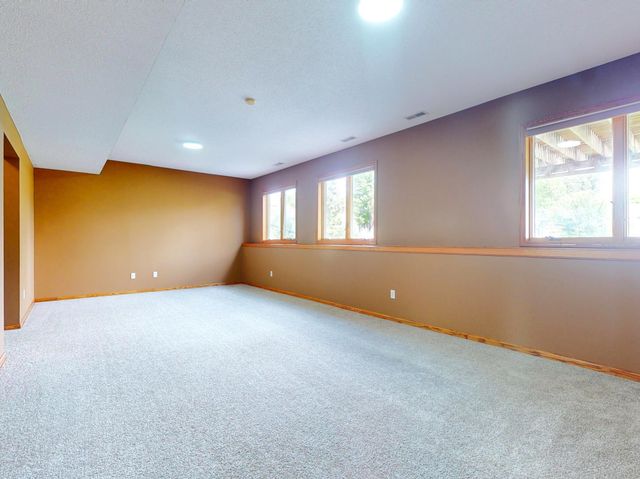 8658 Upland Lane N, Maple Grove, MN 55311