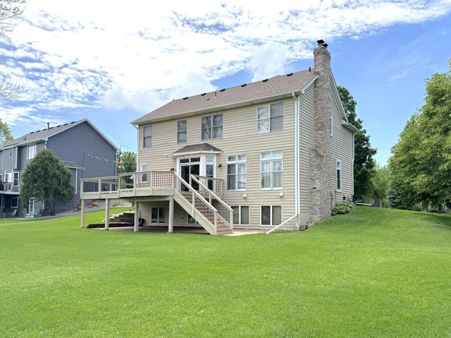 8658 Upland Lane N, Maple Grove, MN 55311