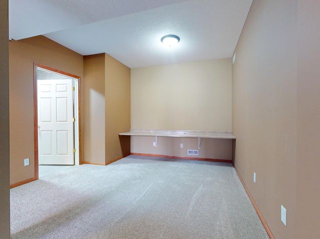 8658 Upland Lane N, Maple Grove, MN 55311