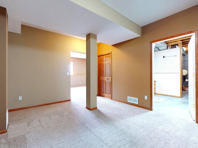 8658 Upland Lane N, Maple Grove, MN 55311