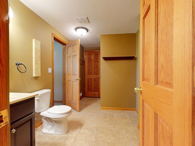 8658 Upland Lane N, Maple Grove, MN 55311