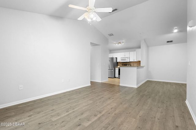 940 Village Trl Unit 6-201, Port Orange, FL 32127