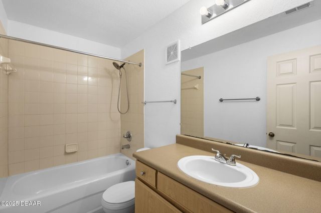 940 Village Trl Unit 6-201, Port Orange, FL 32127