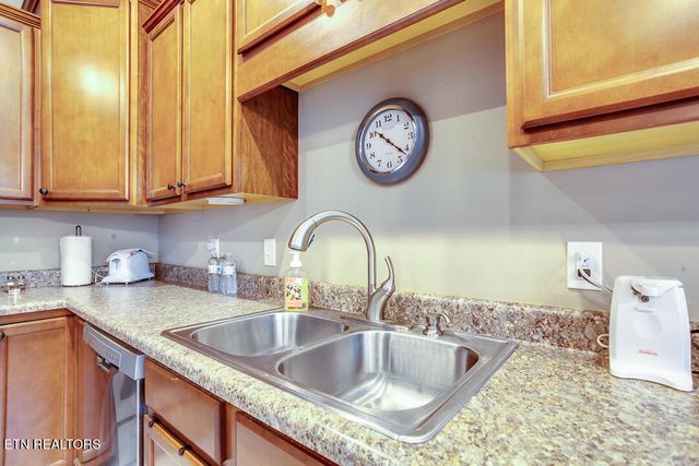 3807 Honeytree Lane, Knoxville, TN 37938