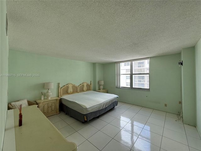 1865 S Ocean Dr 15C, Hallandale Beach, FL 33009