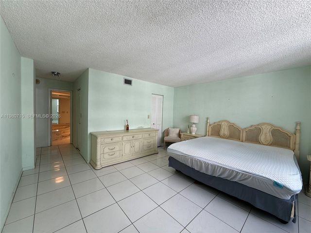 1865 S Ocean Dr 15C, Hallandale Beach, FL 33009