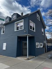 2601 W Luther Street, Chicago, IL 60608