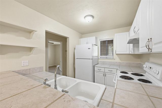 85 SE 16TH AVENUE F301, Gainesville, FL 32601