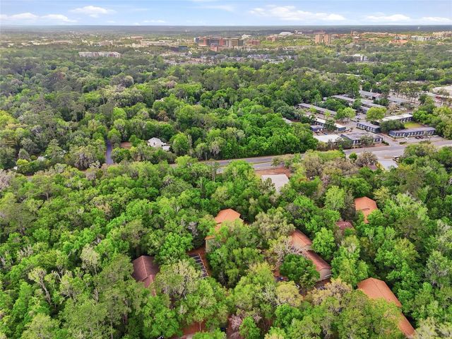 85 SE 16TH AVENUE F301, Gainesville, FL 32601