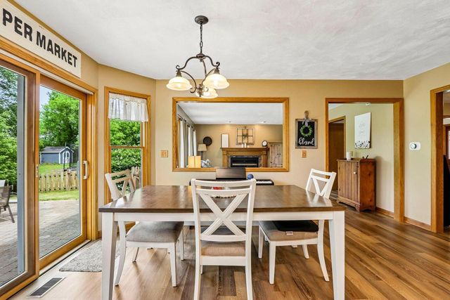 W5692 Sunset Ridge ROAD, Walworth, WI 53184