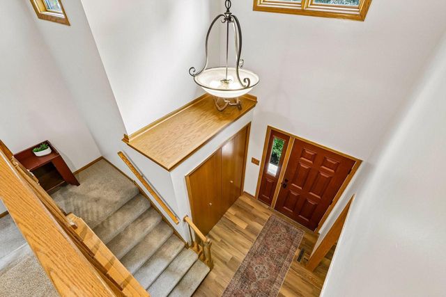 W5692 Sunset Ridge ROAD, Walworth, WI 53184