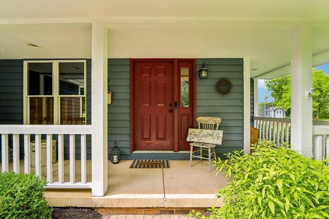 W5692 Sunset Ridge ROAD, Walworth, WI 53184