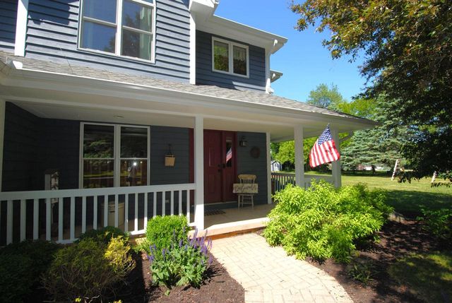 W5692 Sunset Ridge ROAD, Walworth, WI 53184