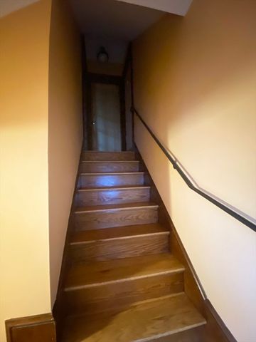 16 Arborough 2, Boston, MA 02131