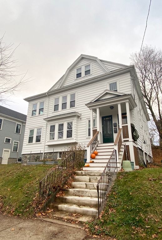 16 Arborough 2, Boston, MA 02131