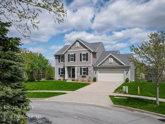 642 Echo Valley Ne, Rockford City, MI 49341