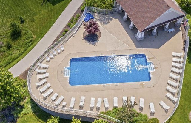 642 Echo Valley Ne, Rockford City, MI 49341