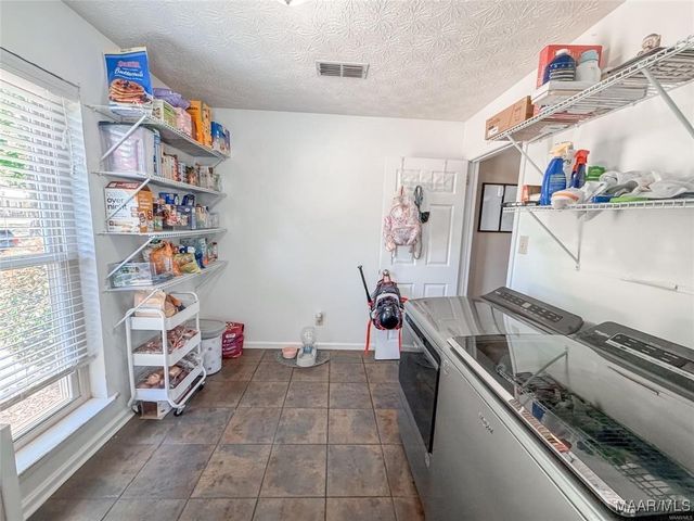 715 Sweet Ridge Ridge, Prattville, AL 36066