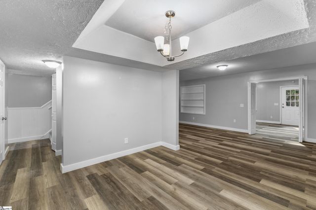 43 Summercreek Drive, Spartanburg, SC 29307