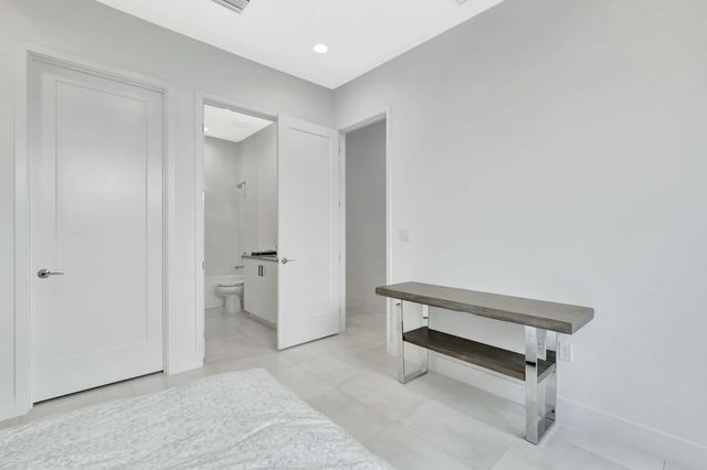 8522 Ganton Drive, Boca Raton, FL 33434
