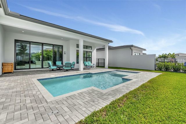 8522 Ganton Drive, Boca Raton, FL 33434