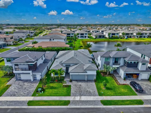 8522 Ganton Drive, Boca Raton, FL 33434