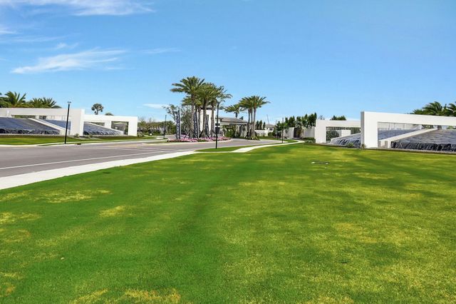 8522 Ganton Drive, Boca Raton, FL 33434