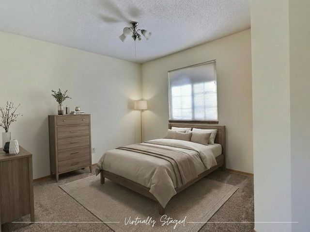 1929 W Schoolhouse St, Haysville, KS 67060