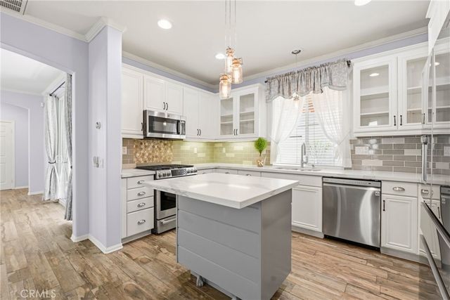 27641 Peppergrass Court, Murrieta, CA 92562