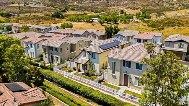 27641 Peppergrass Court, Murrieta, CA 92562