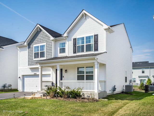 444 Radcliff Lane, South Elgin, IL 60177