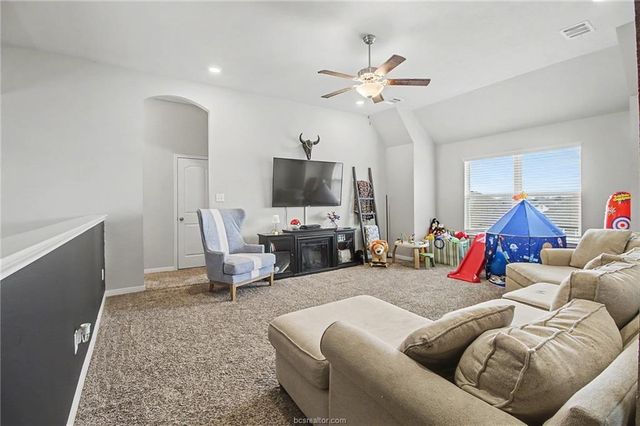 2111 Markley Drive, Bryan, TX 77807