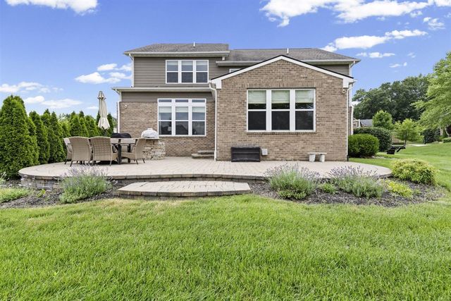 5887 Strawberry Circle, Commerce Twp, MI 48382