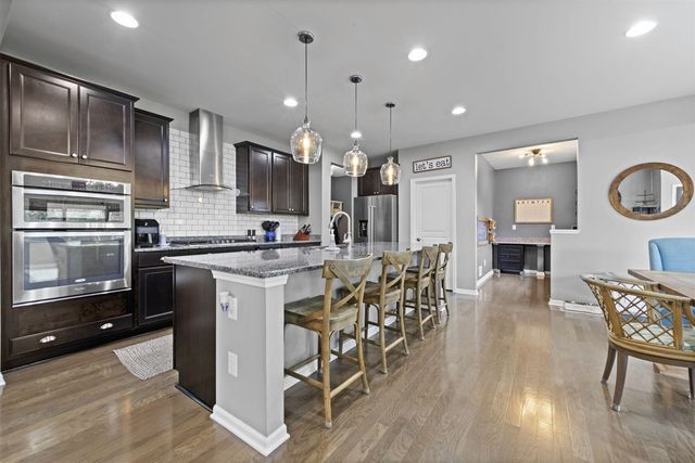 5887 Strawberry Circle, Commerce Twp, MI 48382