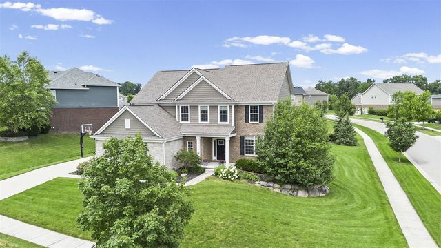 5887 Strawberry Circle, Commerce Twp, MI 48382