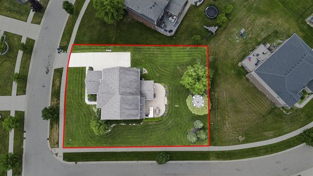 5887 Strawberry Circle, Commerce Twp, MI 48382